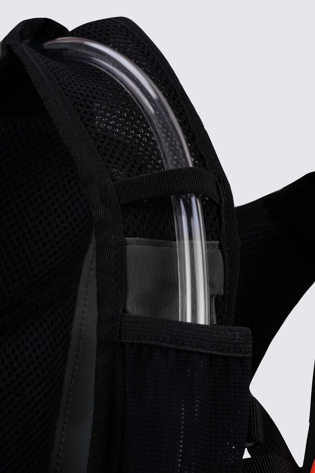 Macpac Amp H2O 2L Hydration Backpack V6