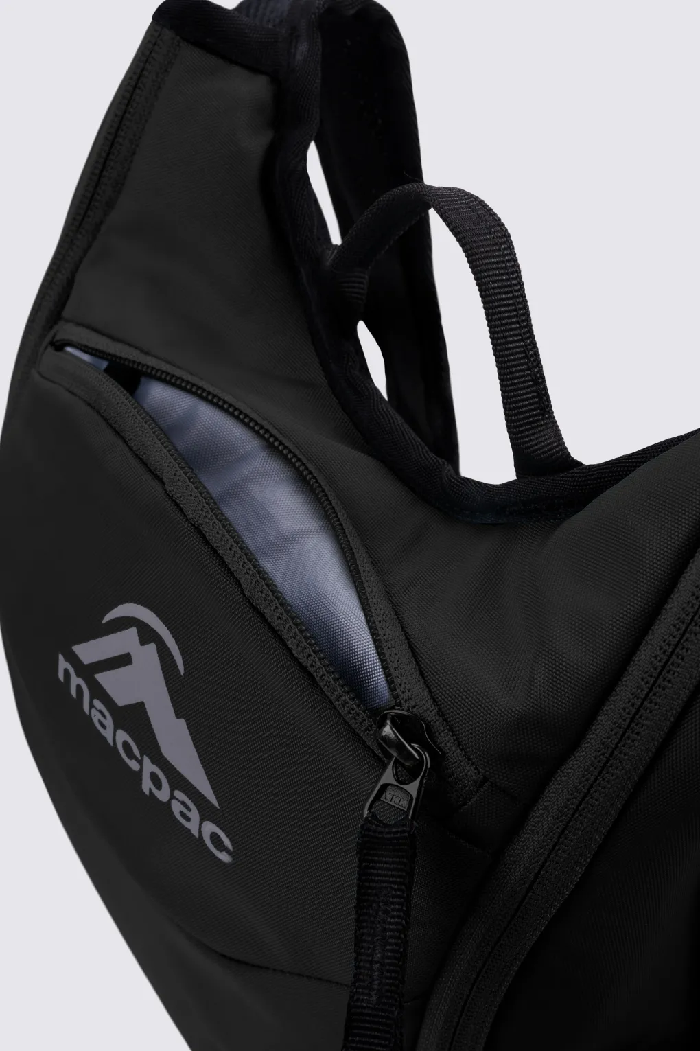 Macpac Amp H2O 2L Hydration Backpack V6