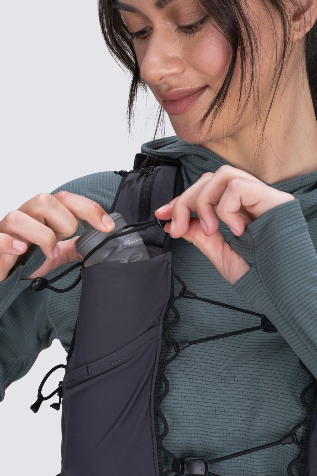 Macpac Amp Ultra 10L Running Vest
