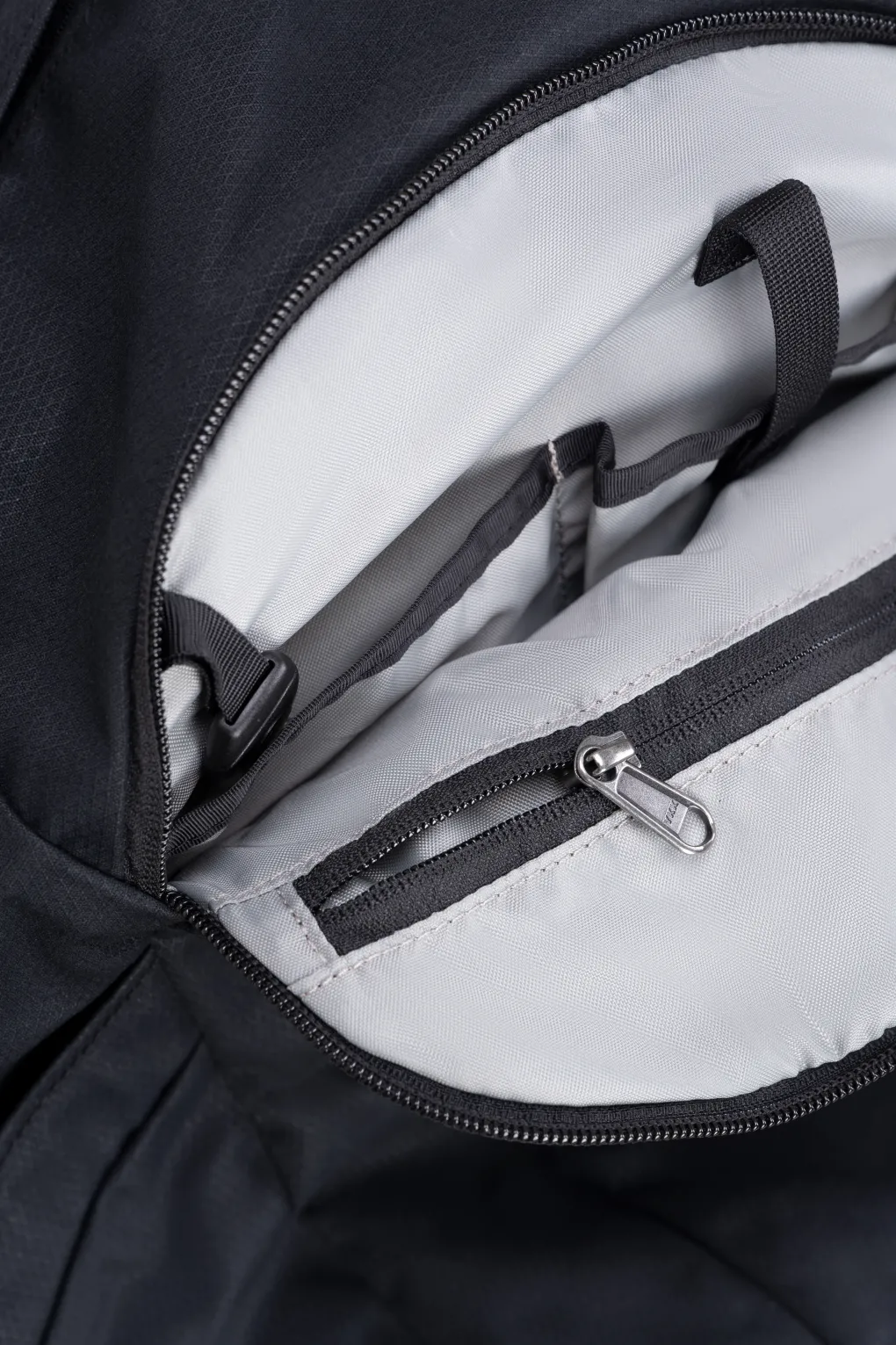 Macpac Atlas AzTec® 24L Backpack