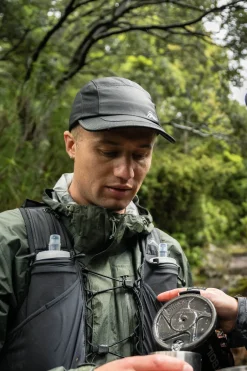 Macpac Fast Pack Cap