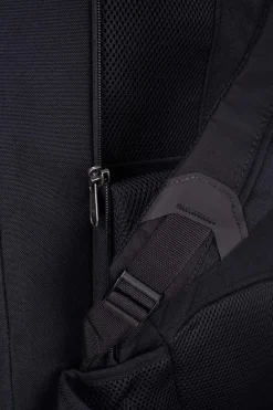 Macpac Global 80L Travel Bag