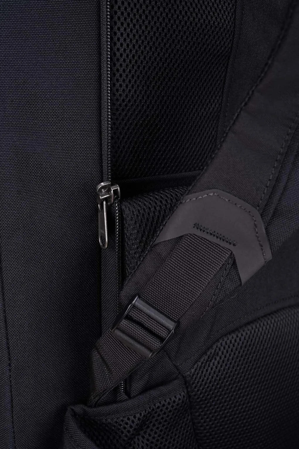 Macpac Global 80L Travel Bag
