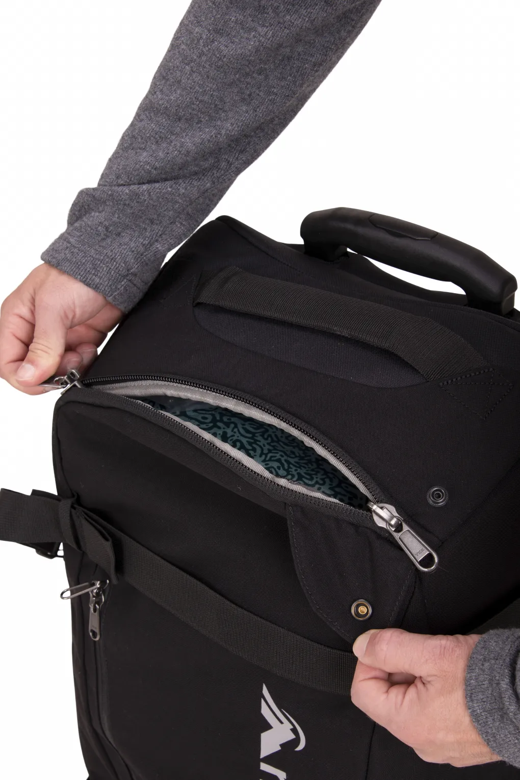 Macpac Global 55L Travel Bag