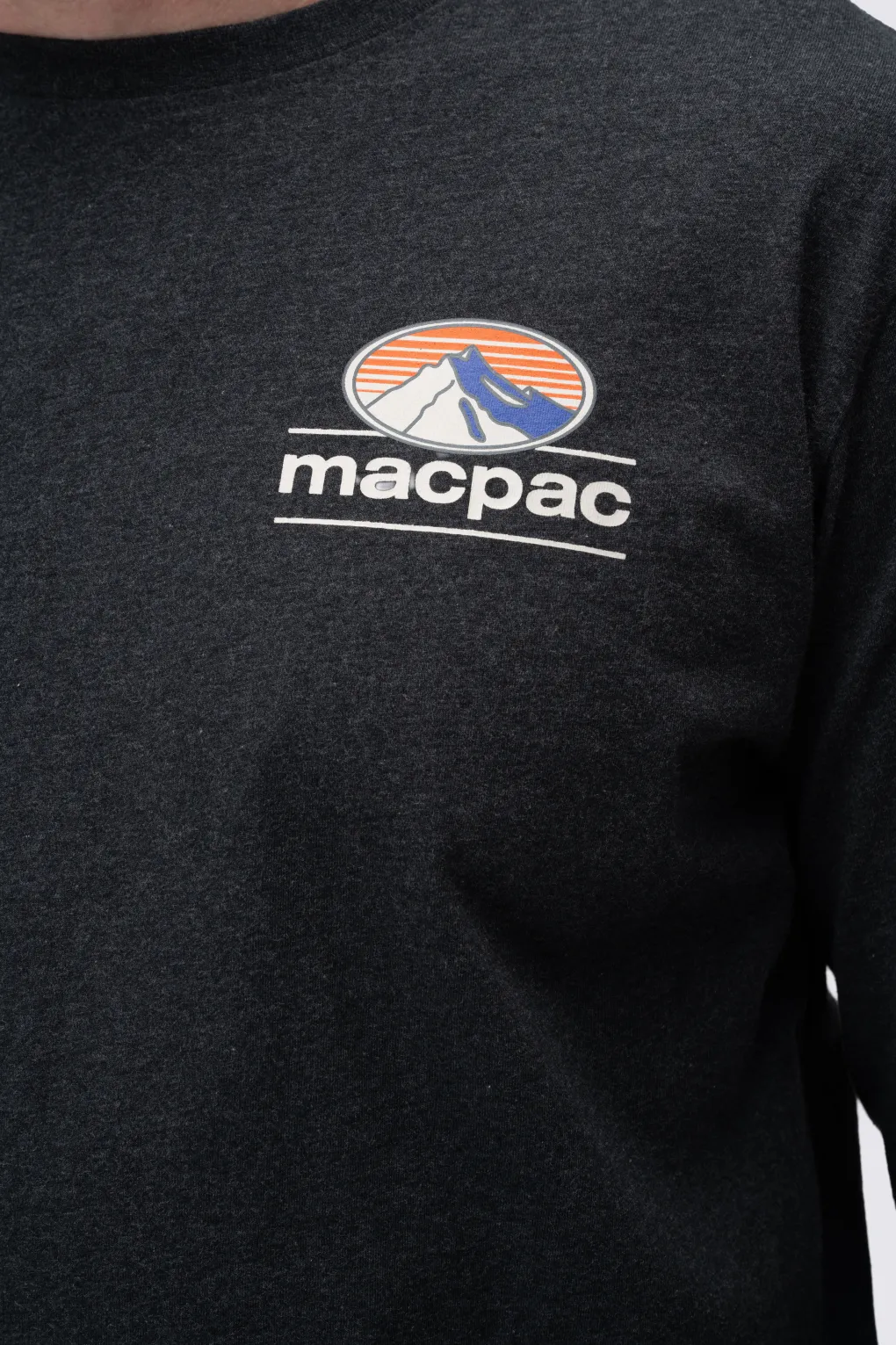 Macpac Men's Heritage Badge Fairtrade Organic Cotton Long Sleeve T-Shirt