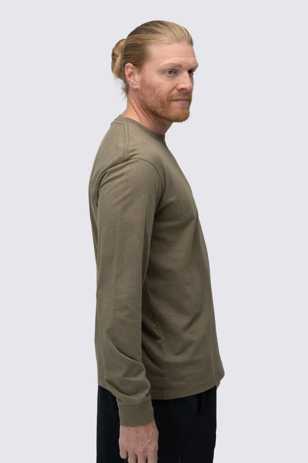 Macpac Men's Heritage Badge Fairtrade Organic Cotton Long Sleeve T-Shirt