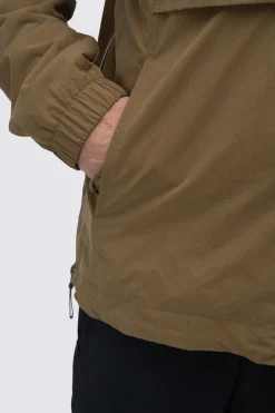 Macpac Men’s Heritage Fleece-Lined Windbreaker