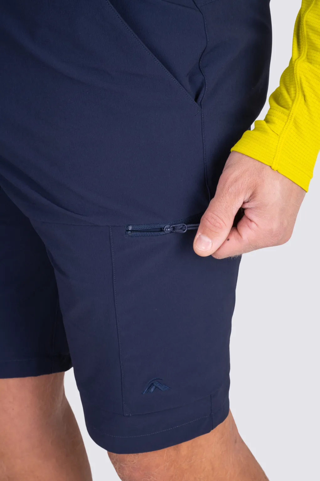 Macpac Men's Mountain Cargo Shorts