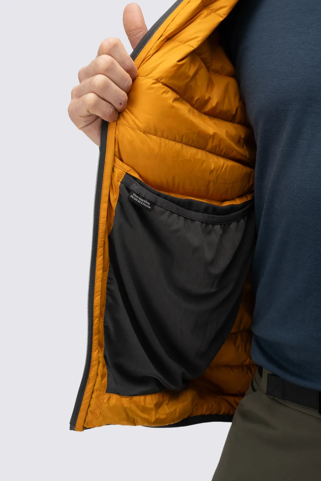 Macpac Men's Uber Light Hooded Down Jacket ♺