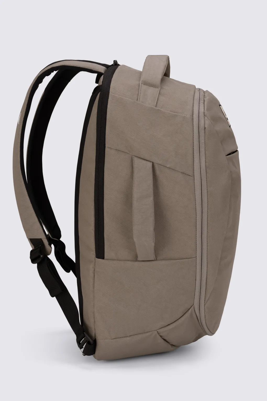 Macpac Quest 23L Backpack