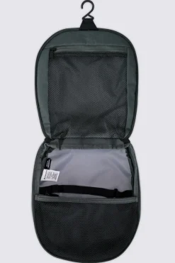 Macpac Quest Washbag