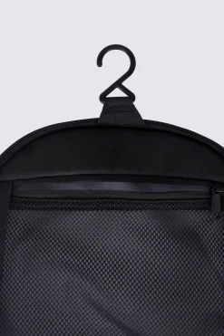 Macpac Quest Washbag