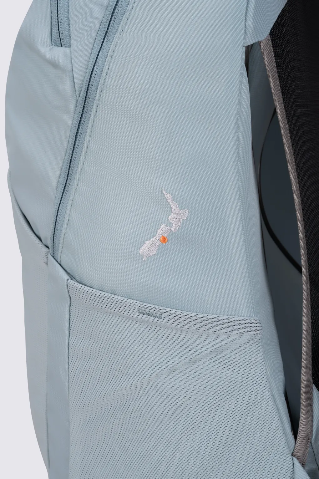 Macpac Rāpaki 28L Backpack