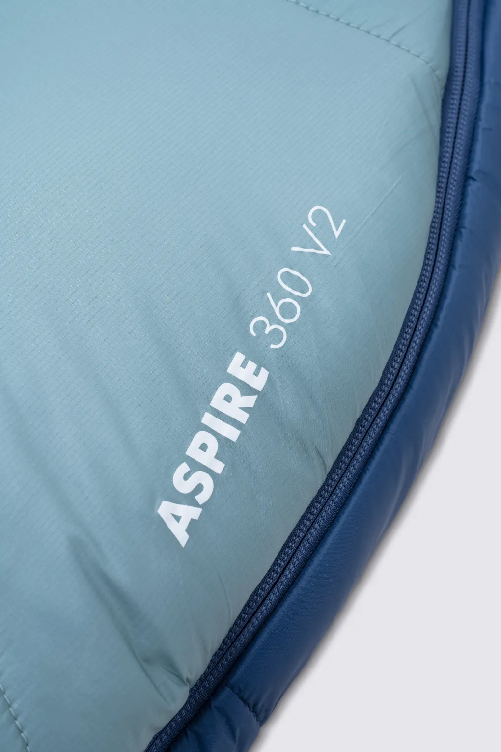 Macpac Standard Aspire 360 Synthetic Sleeping Bag (-10°C)