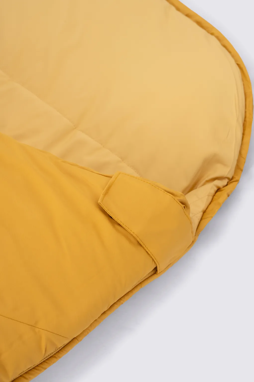 Macpac Standard Roam 200 Synthetic Sleeping Bag (-1°C)