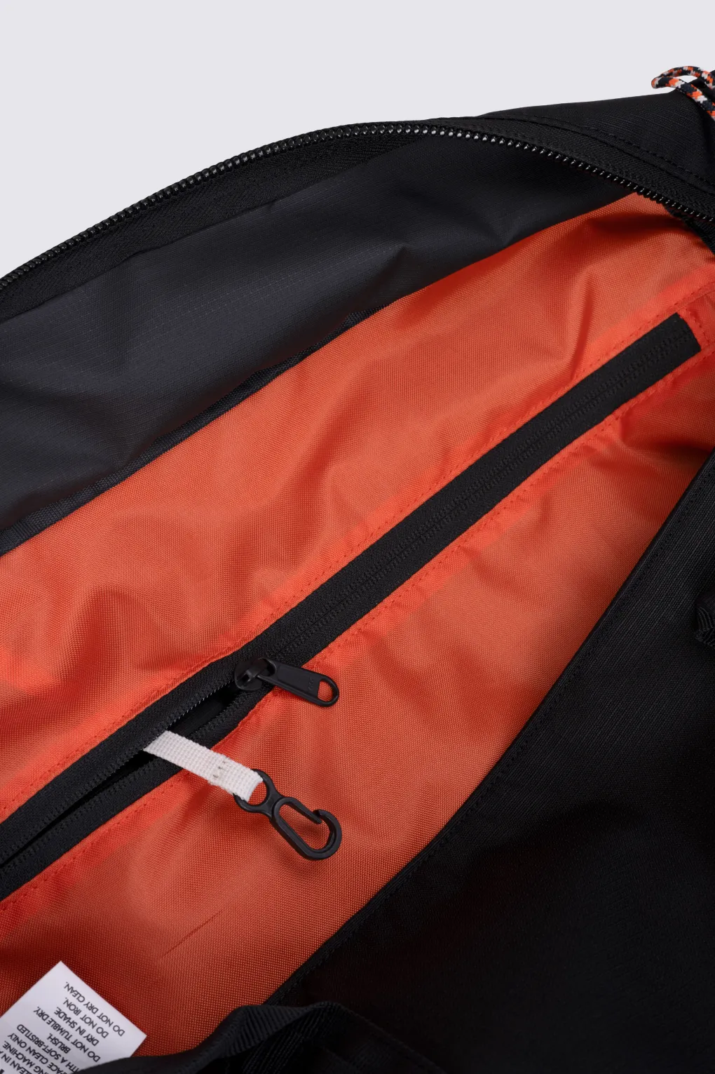 Macpac Wilderness Tote V2