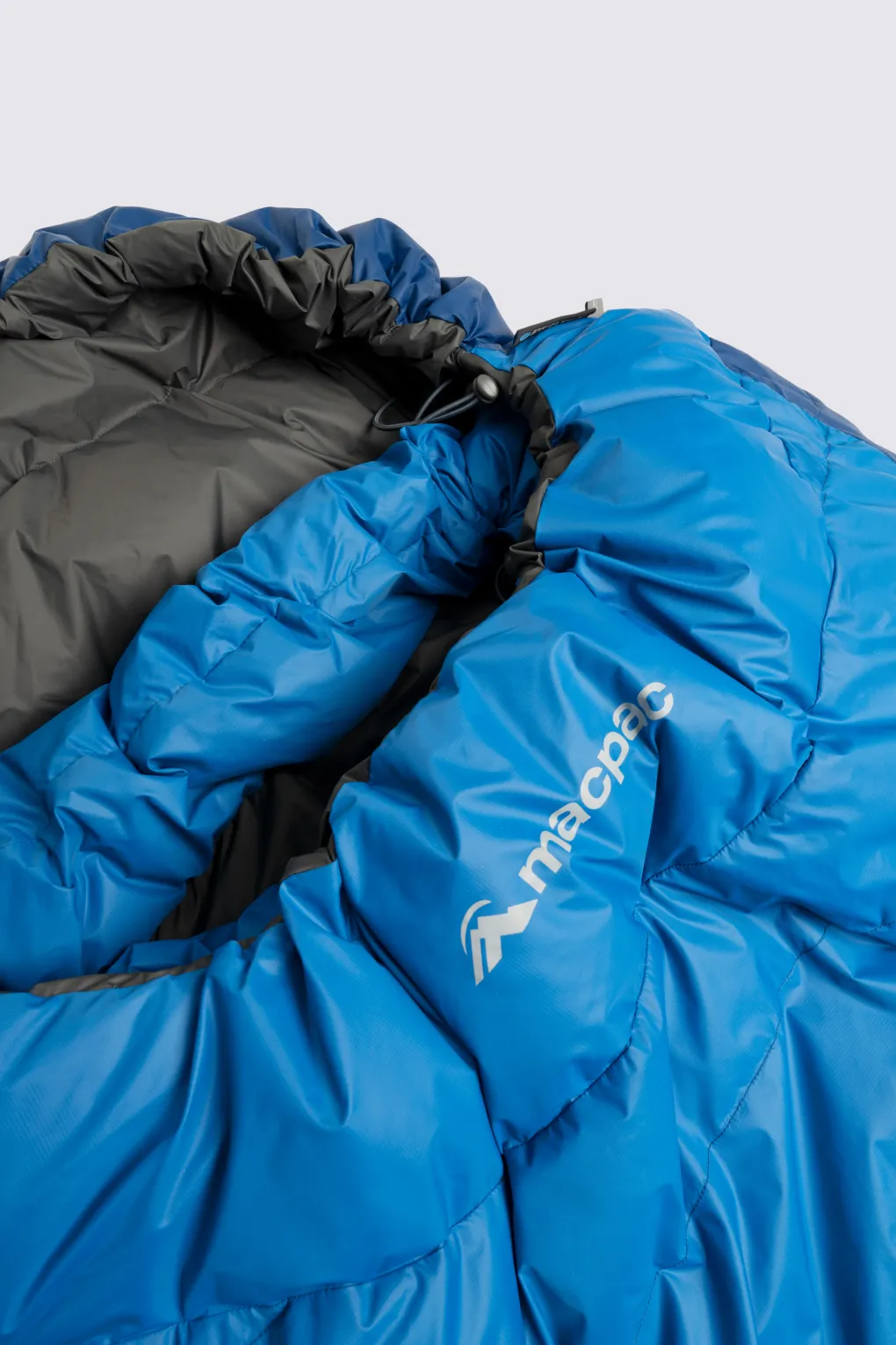 Macpac Women's Escapade 700 Down Sleeping Bag (-1°C)