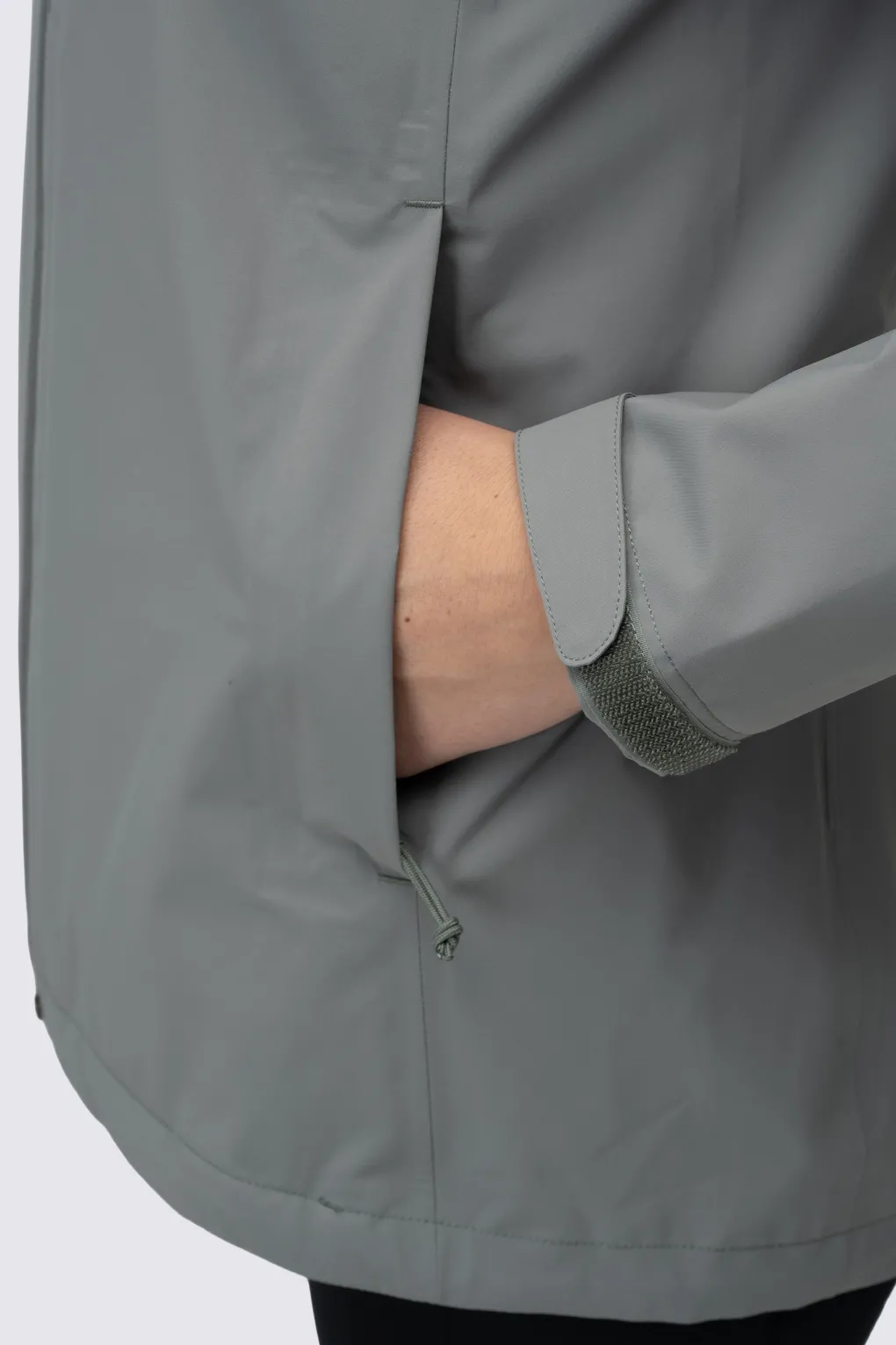 Macpac Women’s Overcast Rain Jacket