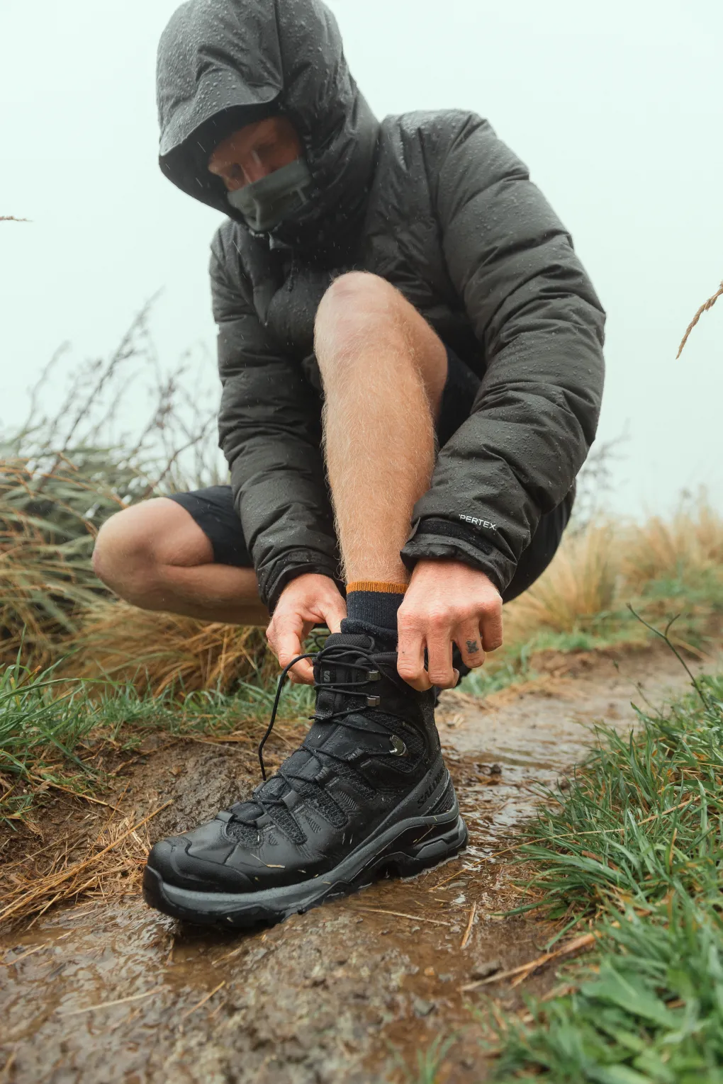 Salomon Men’s Quest 5 GTX Mid Hiking Boots